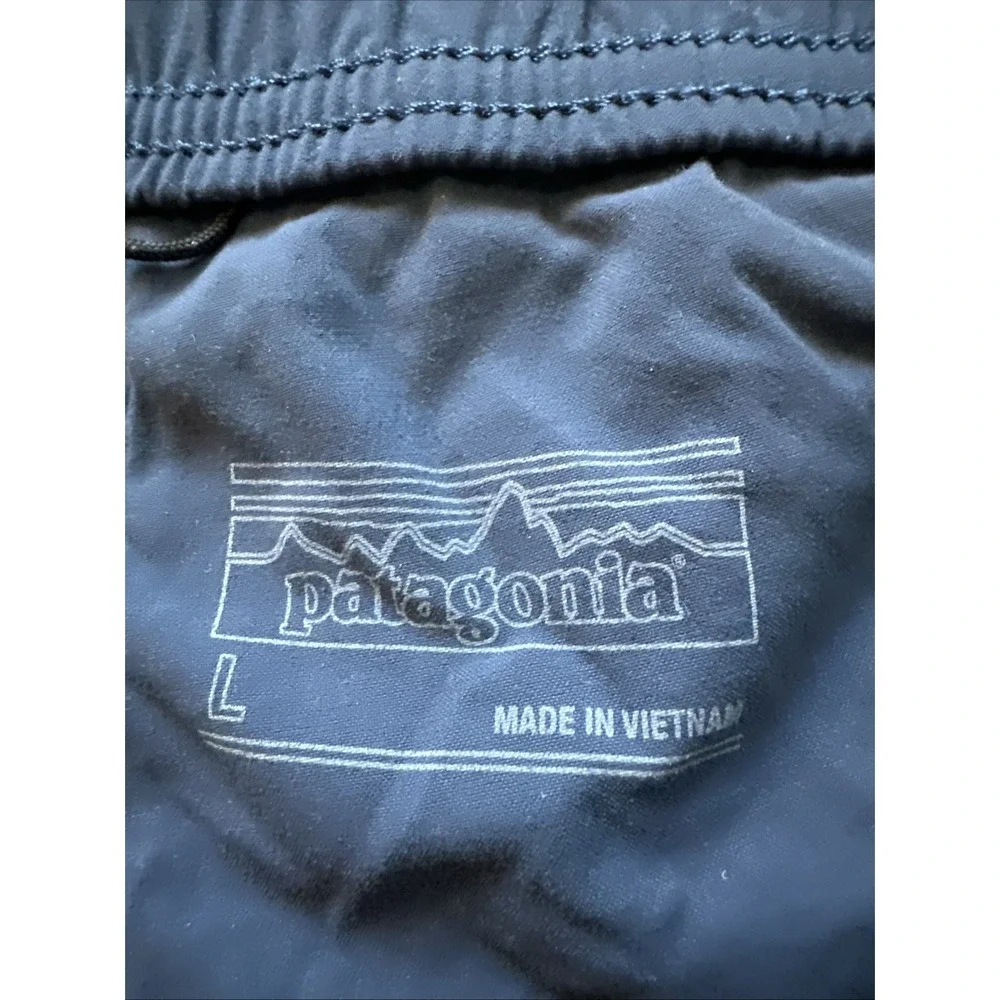Patagonia Swim Shorts Men Blue Size L Pockets Drawstring Waist Logo USA Nylon